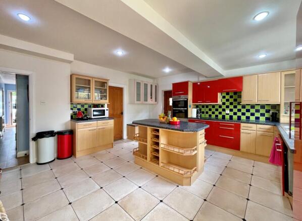 Kitchen 2