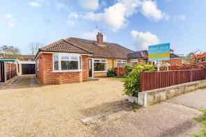 33, Blenheim Crescent, Sprowston NR7 8AW