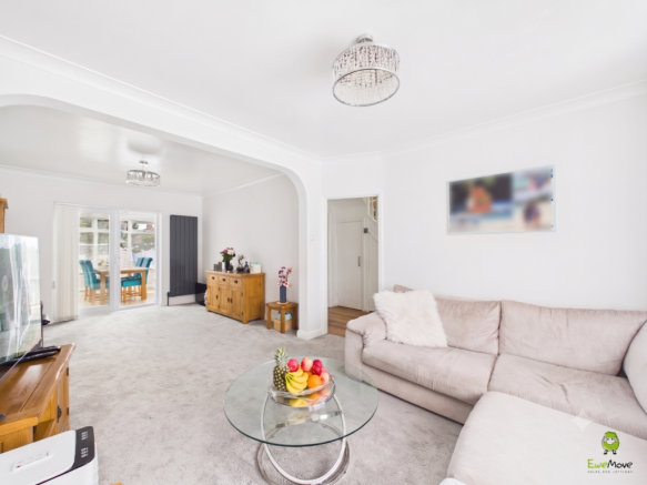 Presented by Nicoleta at EweMove Bexleyheath and D