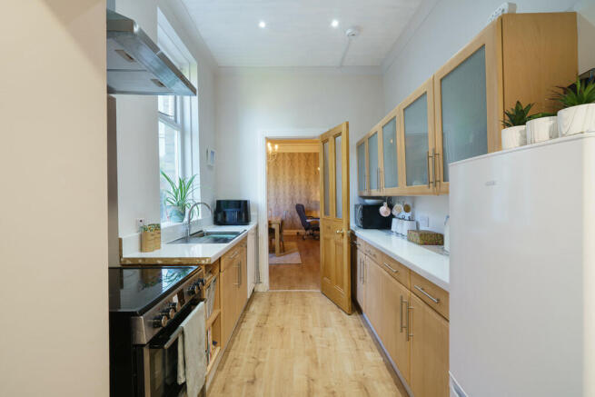 2. Kitchen angle ...