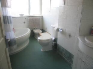 Main Bathroom