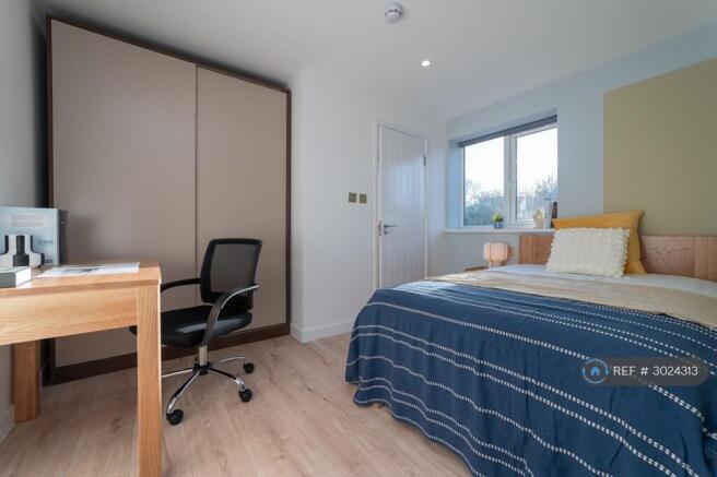 Room 3 Flat 2 (Ensuite)