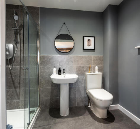 3 bed House to rent Image 7