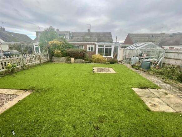Norris Close, Chiseldon, Swindon photo 3
