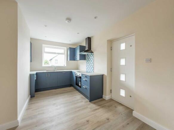 Horner Crescent, Batley photo 4