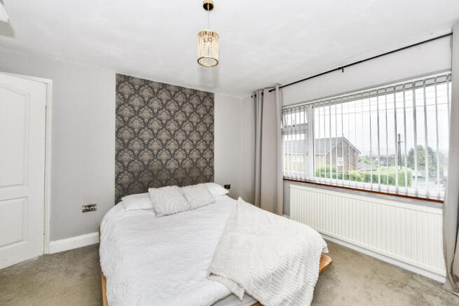 3 bed Semi-Detached for sale Image 11