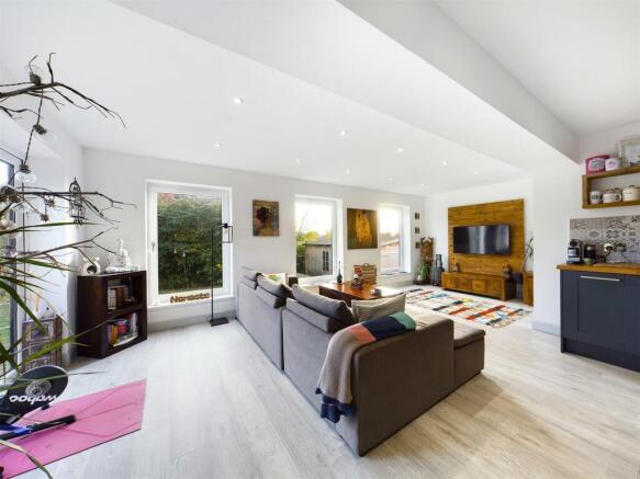 Open-Plan Living Kitchen