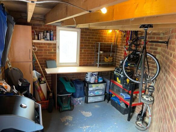 Photo 15