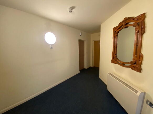 6, Quickmere Court, Stamford Road, Mossley, Ashton-under-Lyne, OL5 0DA photo 3