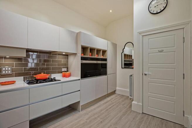 1 bed Apartment for sale Image 7