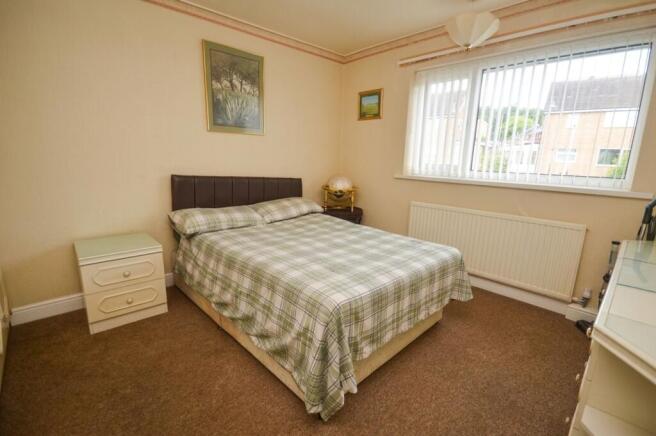 3 bed Terraced for sale Image 11