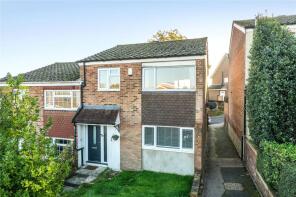 20, Latham Close, Westerham TN16 3XD