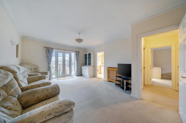 1394627-10-6943f0...