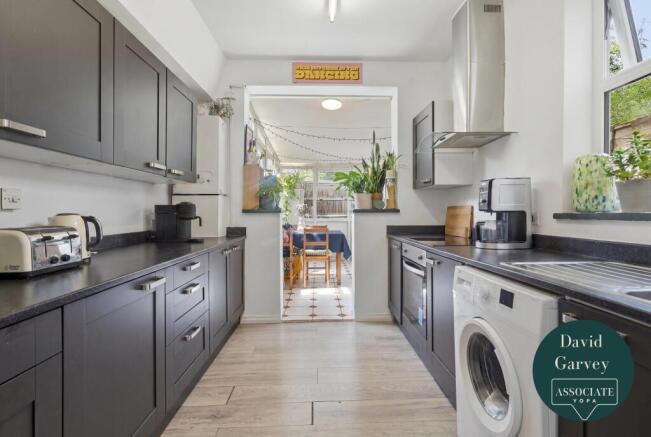 Fitted Kitchen
