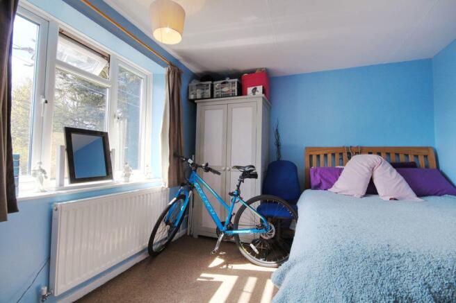Bedroom 2 (Double)