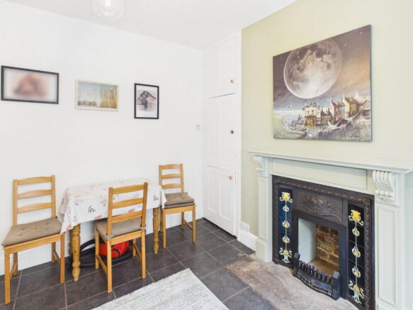 3 bed Terraced for sale Image 8