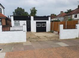 273, Bournemouth Park Road, Southend-on-sea SS2 5LE