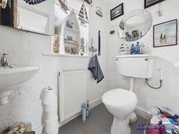 3 bed Semi-Detached for sale Image 7