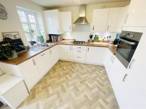 Kitchen Diner