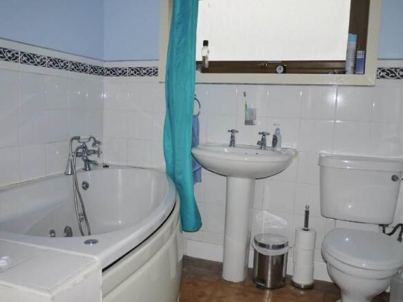 Photo 9