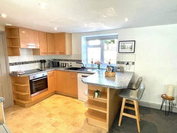 Lounge/Dining/Kitchen