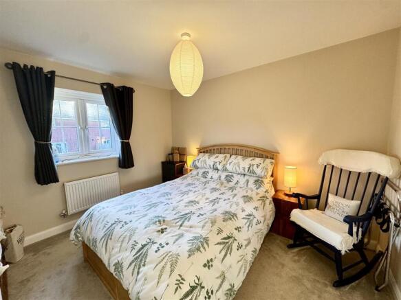 BEDROOM 2