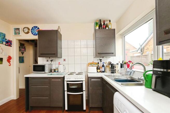 3 bed Detached Bungalow for sale Image 6
