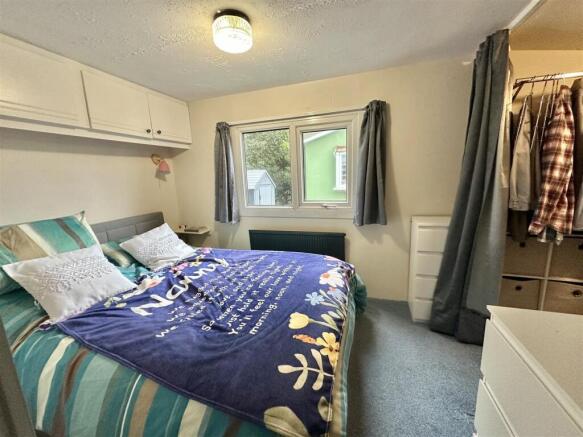 1 bed Park Home for sale Image 5