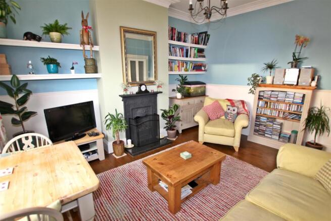 SITTING ROOM