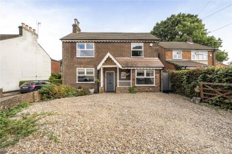 Summer Street, Slip End, Luton, Bedfordshire, LU1