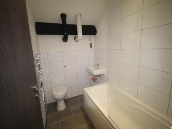 2 bed Flat to rent Image 9