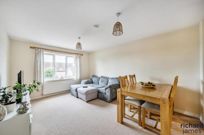 386ae66840dc483680afca0ca0ec948b