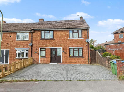 Holly Close, Sarisbury Green, Southampton