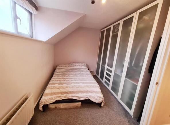 Bedroom 2.jpg
