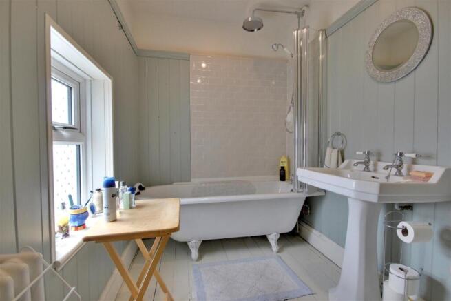 2 bed Terraced for sale Image 11