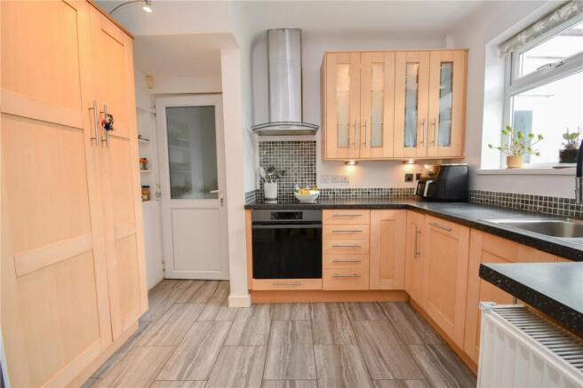 Coombe Road, Irby, Wirral photo 4