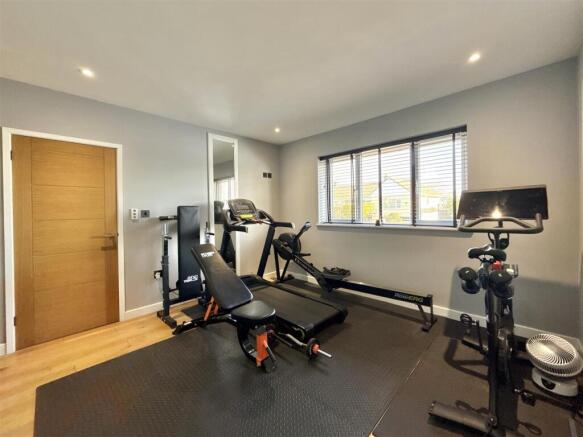 Home Gym - Bedroom 4.jpeg