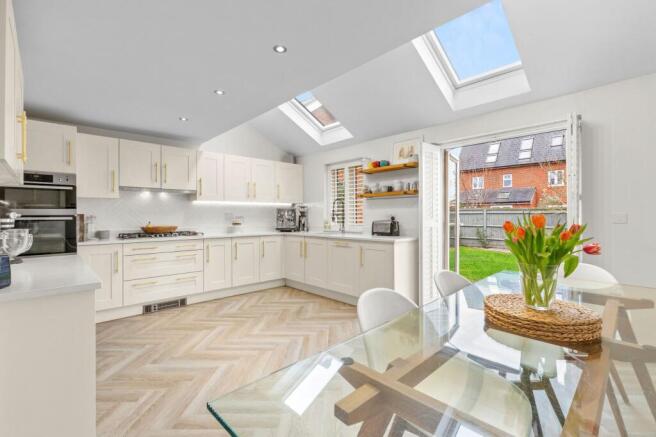 Kitchen / Dining Room