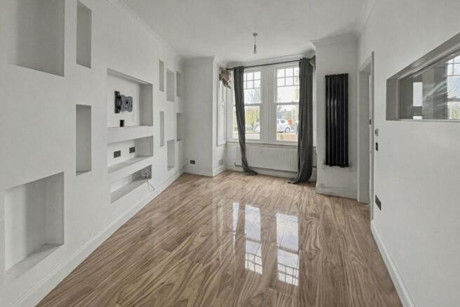 169 Gleneagle Road, Streatham, London, SW16 6AZ