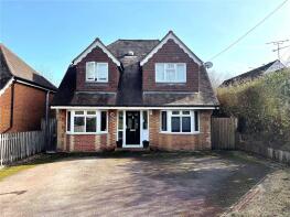 16, Thorn Road, Wrecclesham, Farnham GU10 4TU