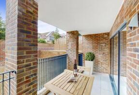 Flat 21, John George Apartments, Russell Hill Road, Purley CR8 2LD