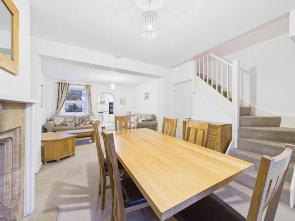 CAM01740G0-PR0524-STILL001