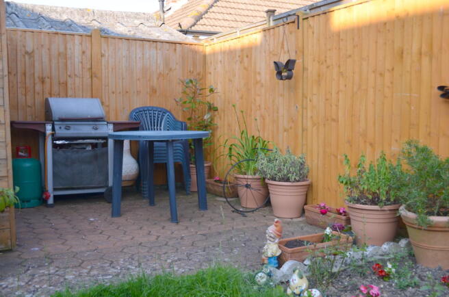 Photo 10