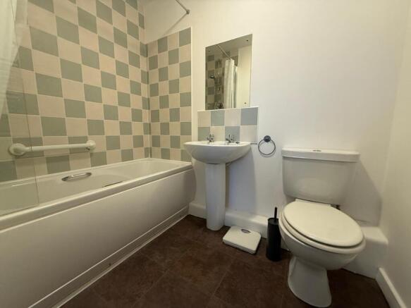 1 bed Flat to rent Image 9