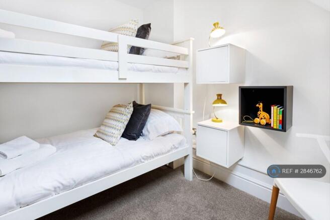 2 bed Flat to rent Image 7