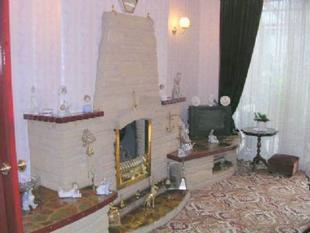 Through Lounge
