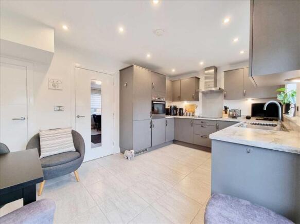 Kitchen Diner: