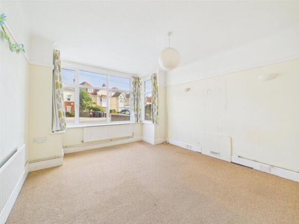 Stourcliffe Avenue, Bournemouth, Dorset, BH6 photo 4