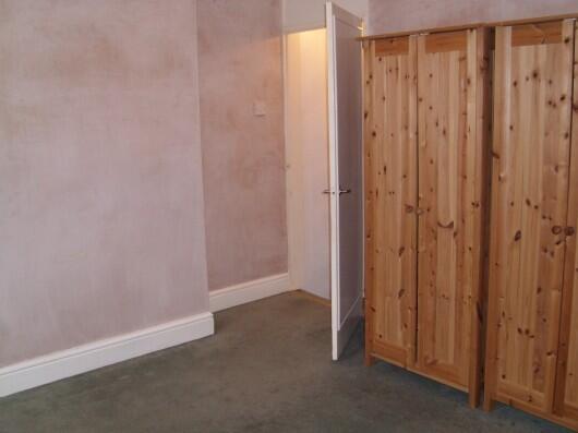FRONT BEDROOM