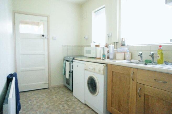Kitchen (2)